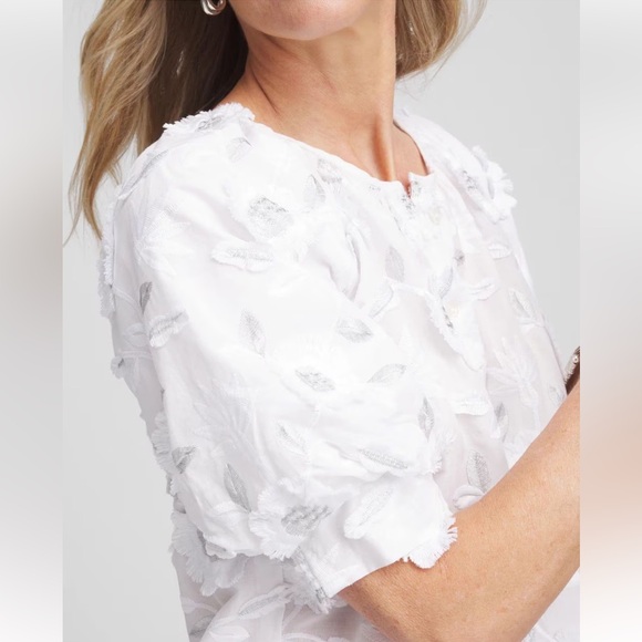 NWT Chico's Applique Blouse Top Size 0(US 4 )White Embroidered Floral  Boho - Picture 4 of 15